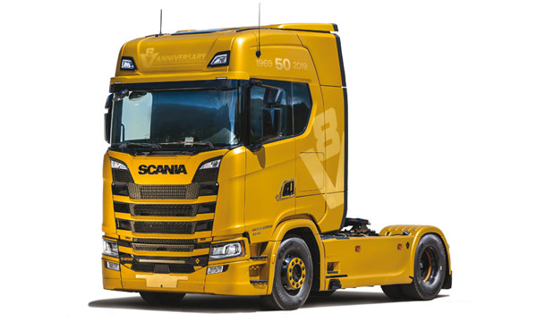 camion Italeri Scania S730 Highline 4x2