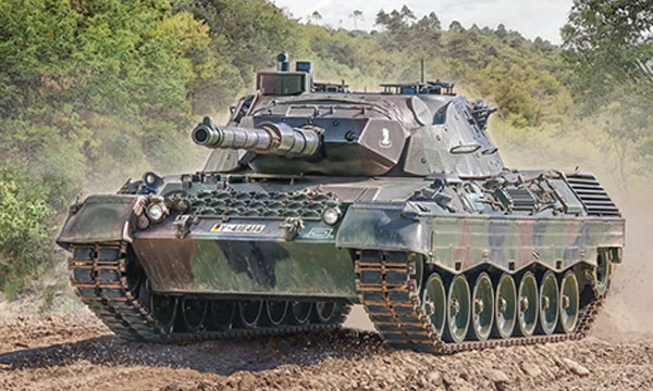 militaire Italeri Leopard 1A5              