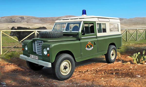militaire Italeri Land Rover 109 Guardia Civil