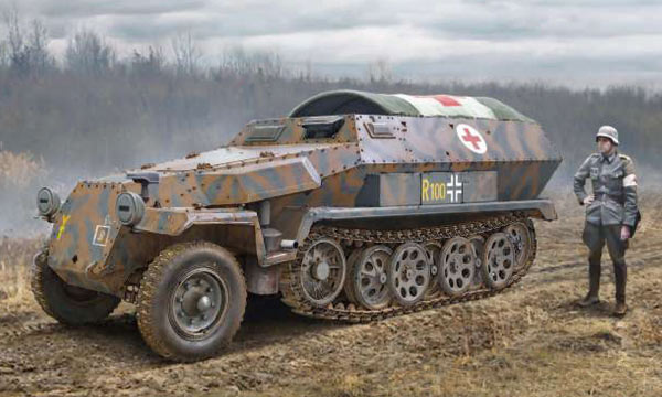 militaire Italeri Sd.Kfz.251/8 Ambulance