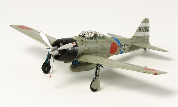 avion Tamiya Mitsubishi A6M3 Zero Mod&egrave;le 32